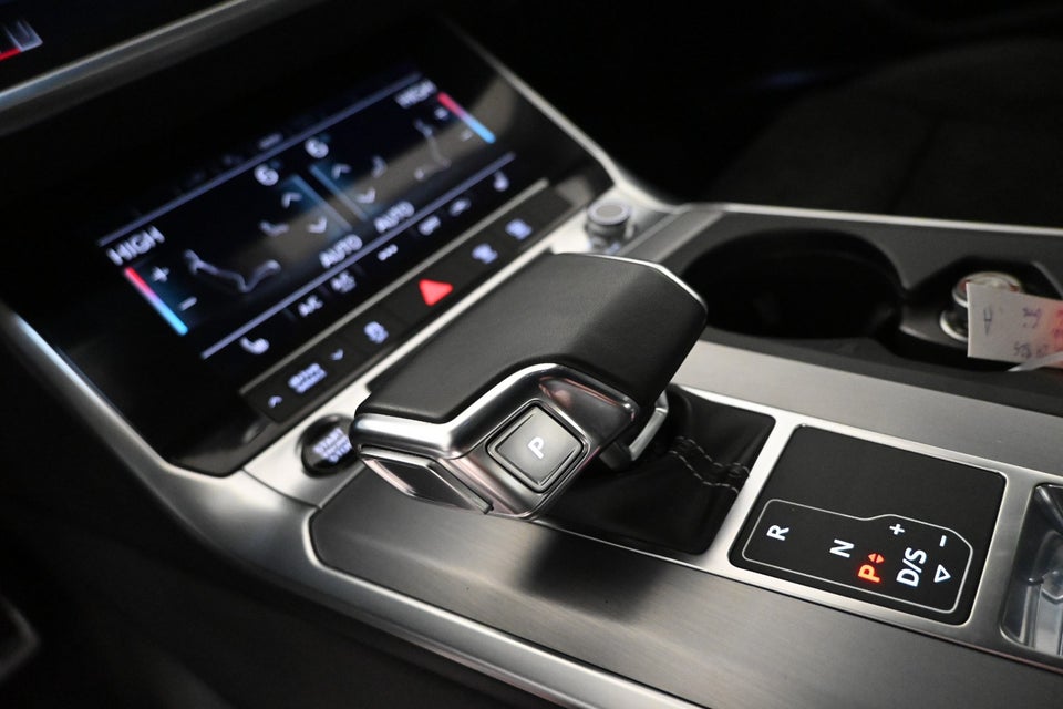 Audi A6 50 TFSi e S-line quattro S-tr. 4d