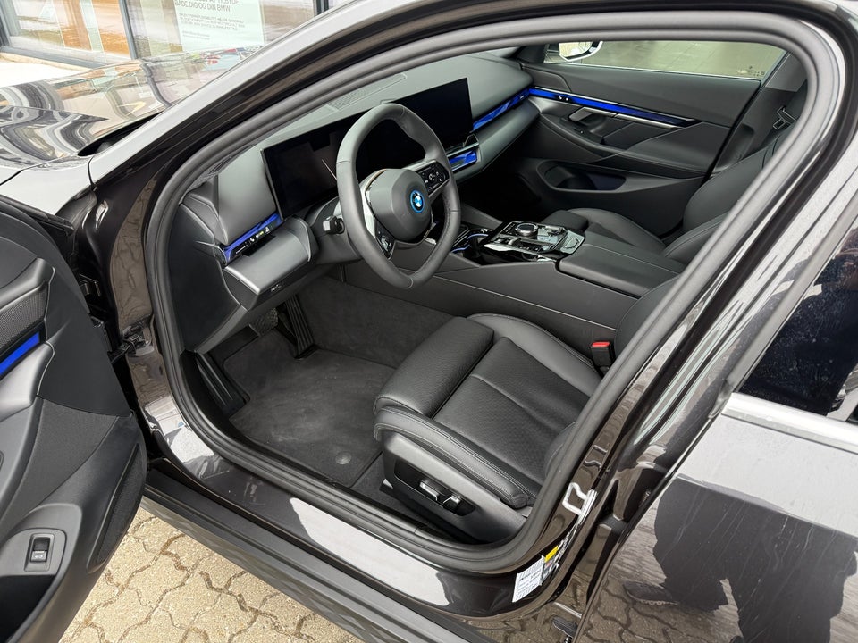 BMW i5 eDrive40 Touring Sport Line 5d