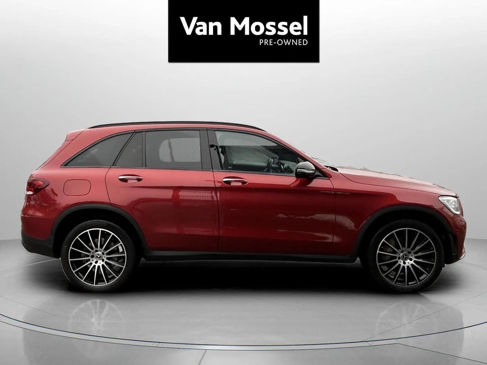 Mercedes GLC300 de 2,0 AMG Night Edition aut. 4Matic 5d