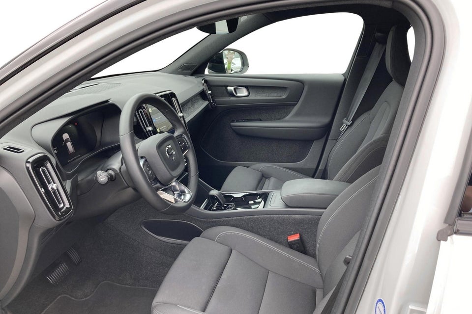 Volvo XC40 ReCharge Extended Range Core 5d