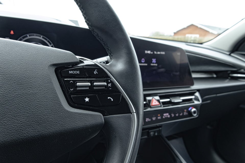 Kia Niro 64 EV Vision 5d