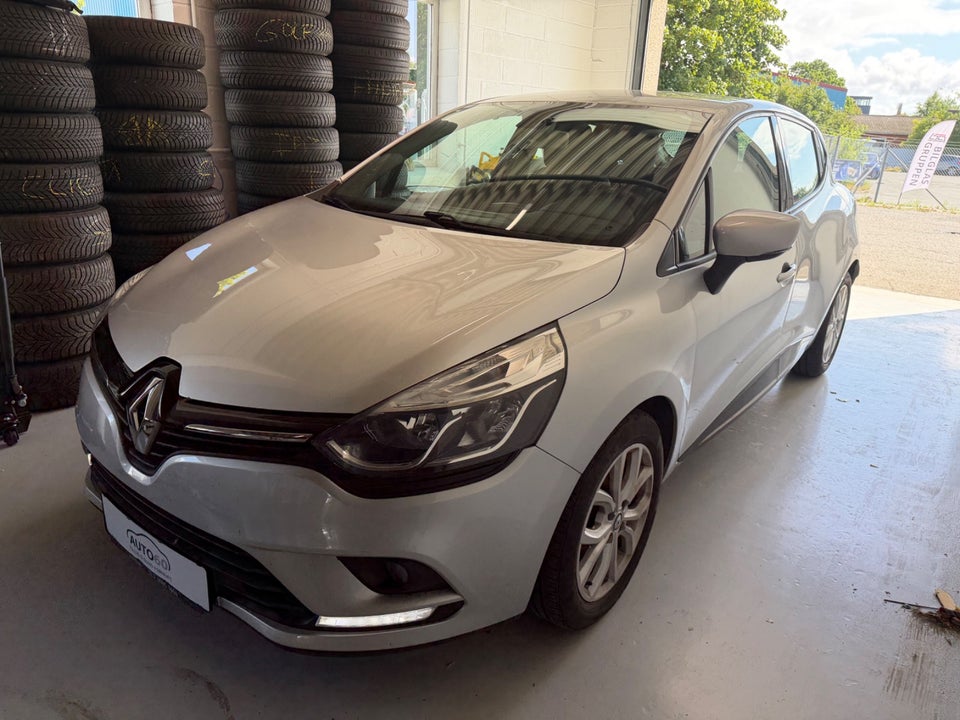 Renault Clio IV 0,9 TCe 90 Limited 5d