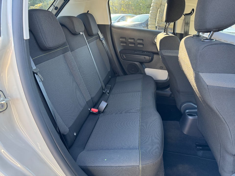 Citroën C3 1,2 PureTech 83 Shine 5d