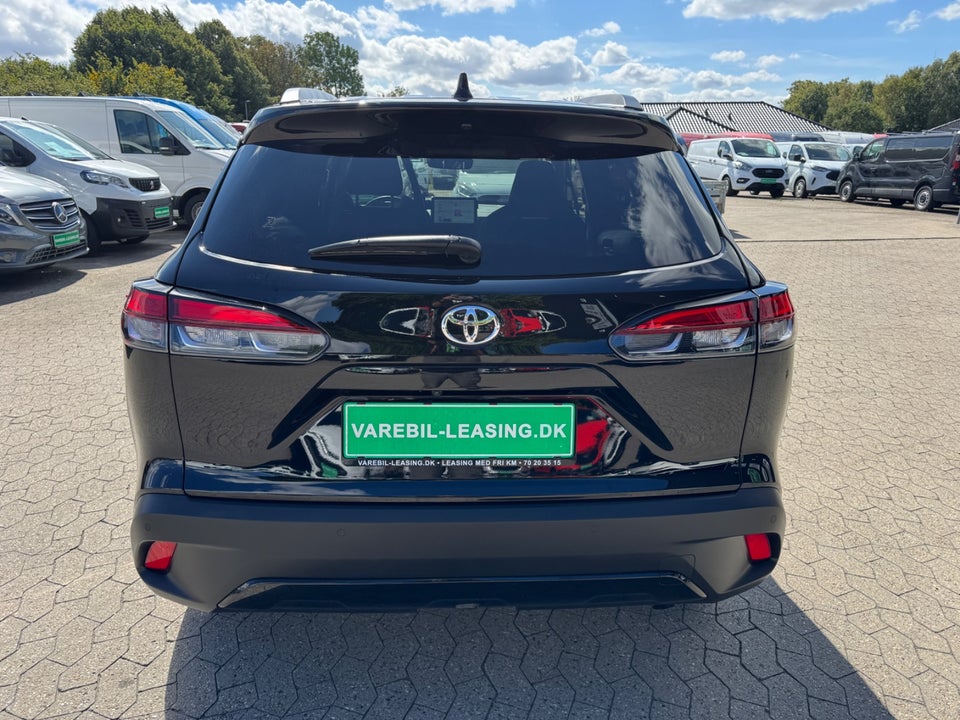 Toyota Corolla Cross 2,0 Hybrid Style CVT Van 5d