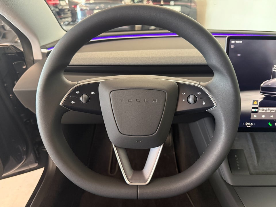 Tesla Model 3 Long Range AWD 4d