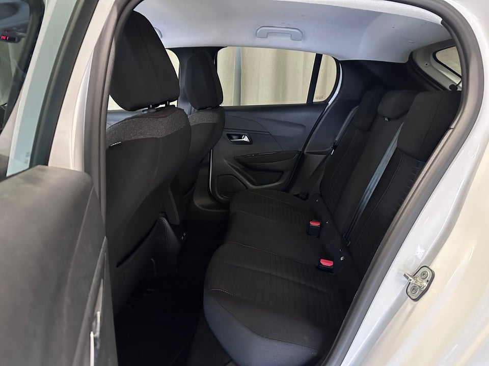 Peugeot e-208 50 Active Pack 5d