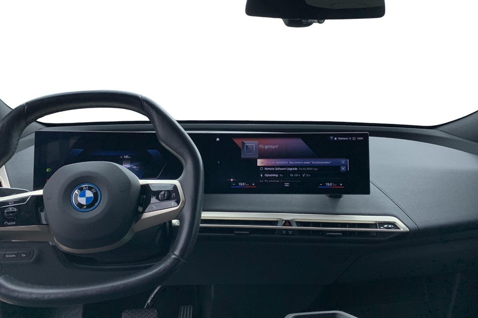 BMW iX xDrive40 Fully Charged 5d