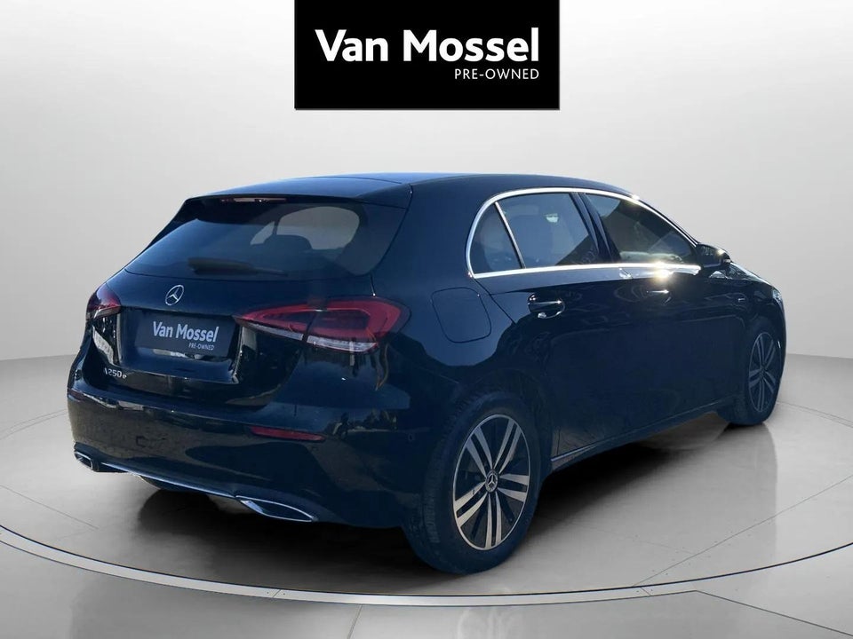 Mercedes A250 e 1,3 Progressive aut. 5d