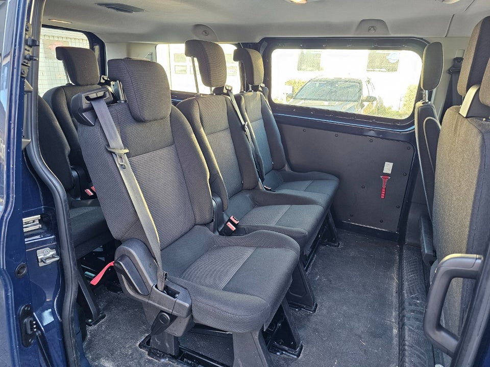 Ford Transit Custom Kombi 310L 2,2 TDCi 100 Ambiente 5d