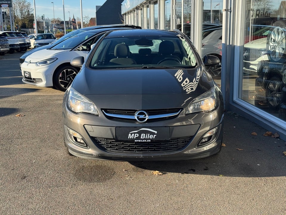 Opel Astra 1,4 T 140 Enjoy Sports Tourer 5d