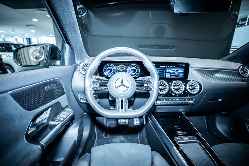 Mercedes EQA350 AMG Advance 4Matic 5d