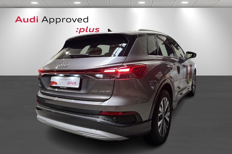 Audi Q4 e-tron 45 Progress 5d