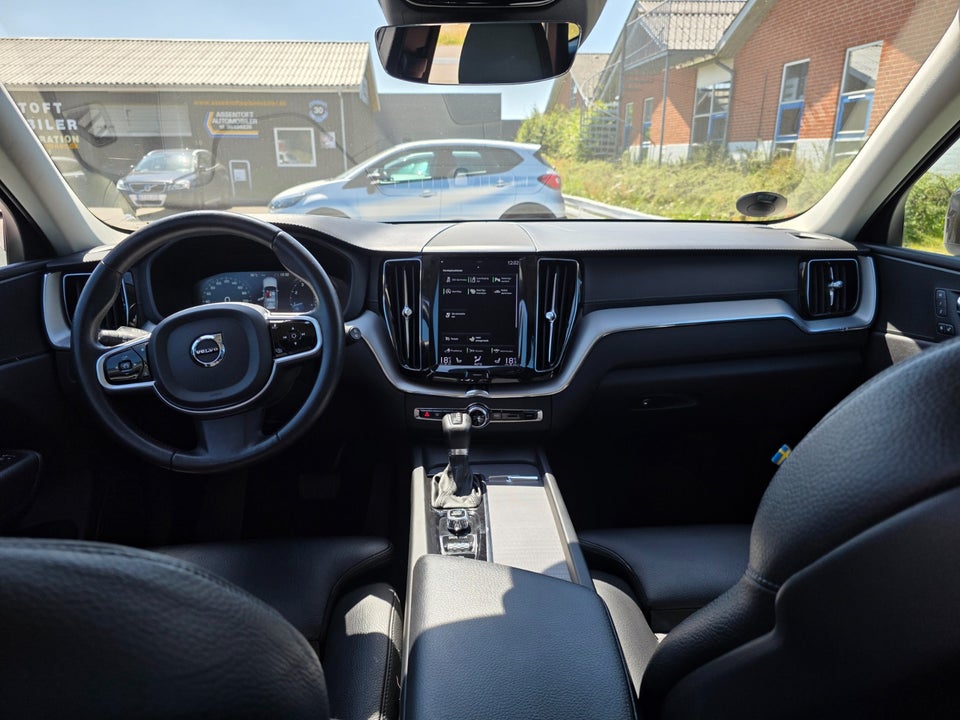 Volvo XC60 2,0 T5 250 Inscription aut. 5d