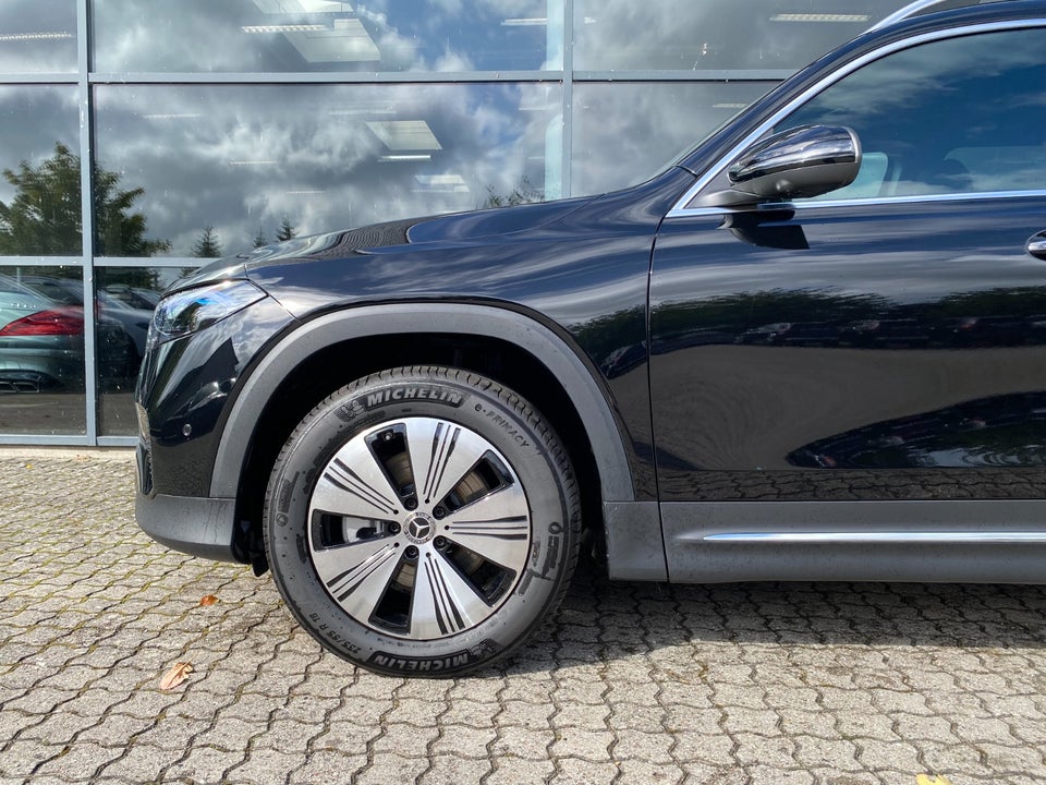 Mercedes EQB300 Progressive Advance Plus 4Matic 5d