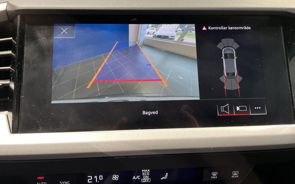 Audi Q4 e-tron 50 Attitude Sportback quattro 5d