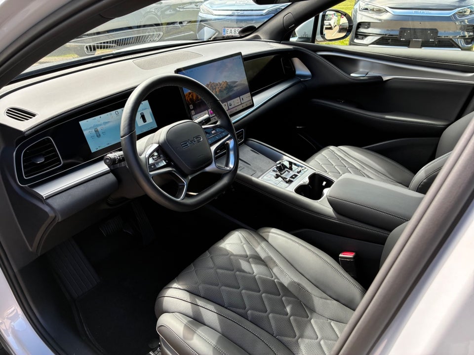 BYD Sealion 7 82 Comfort 5d