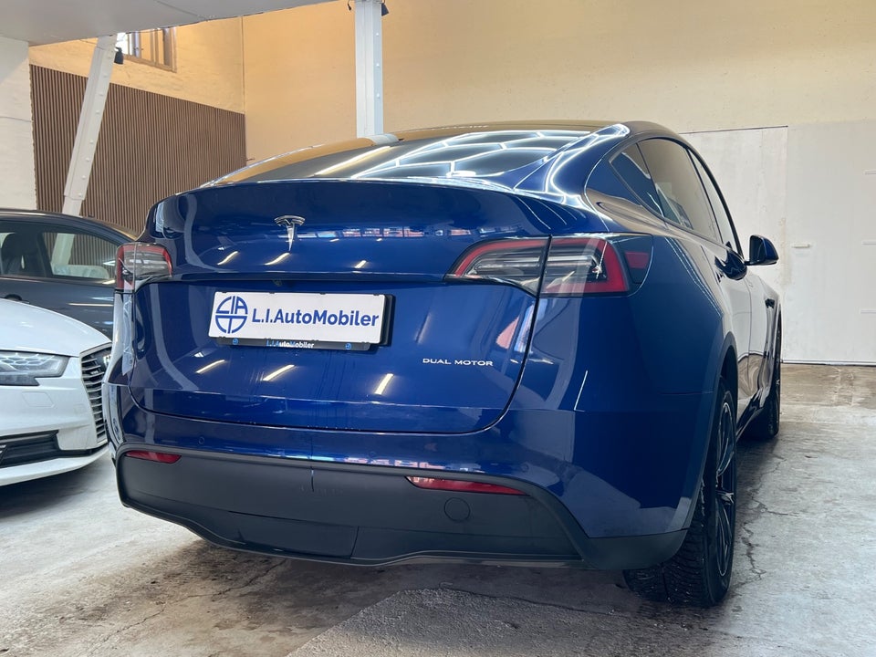 Tesla Model Y Long Range AWD 5d