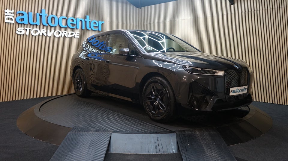 BMW iX xDrive40 Sport Line 5d