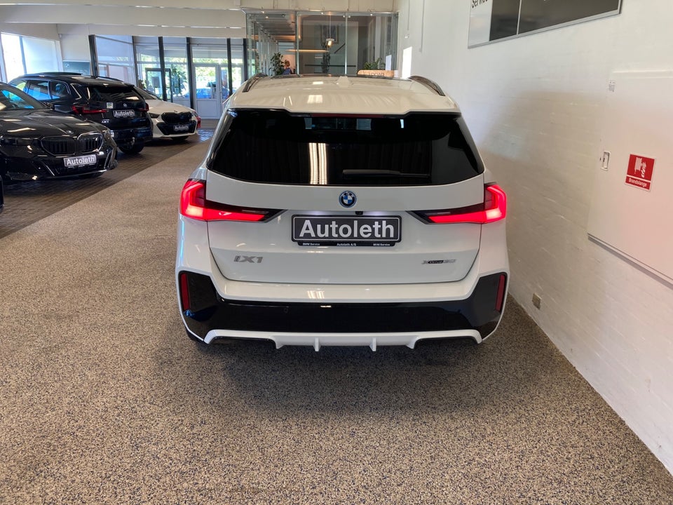 BMW iX1 xDrive30 M-Sport 5d