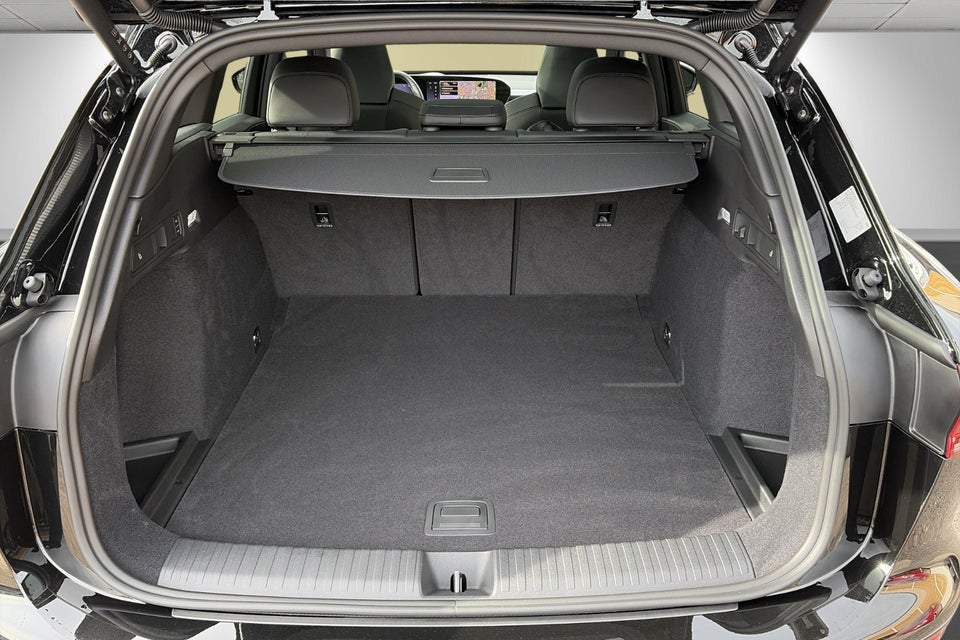 Audi Q6 e-tron S-line plus performance 5d