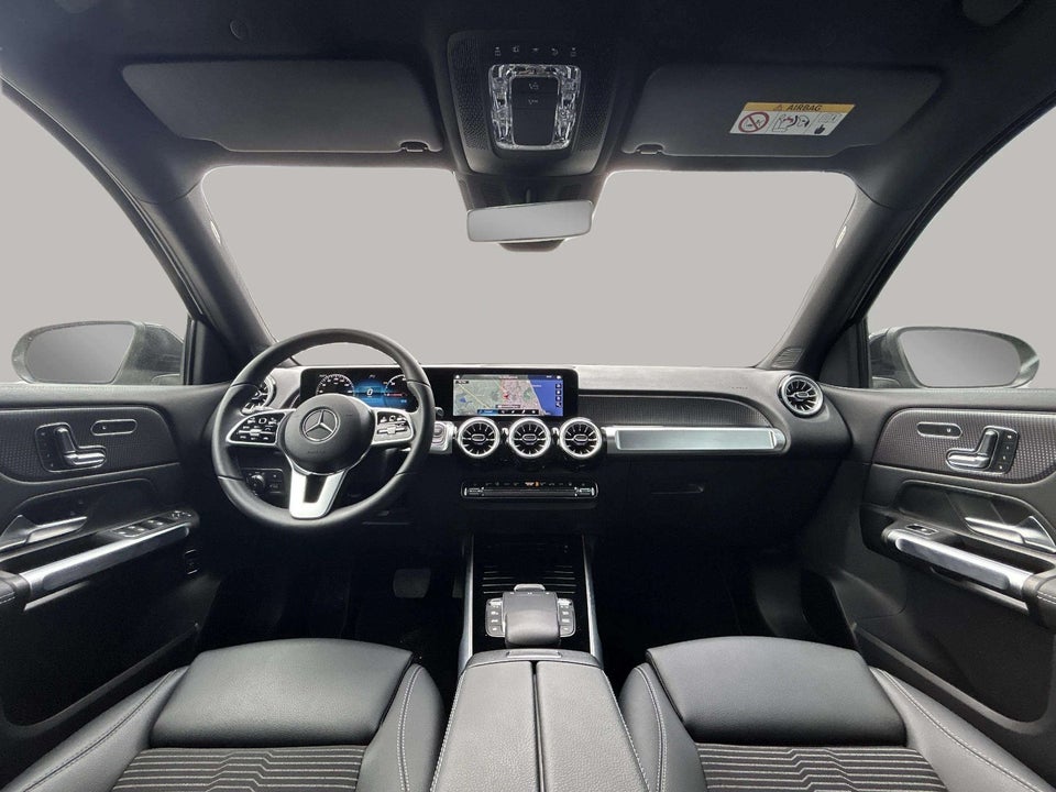 Mercedes EQB300 Progressive 4Matic 5d