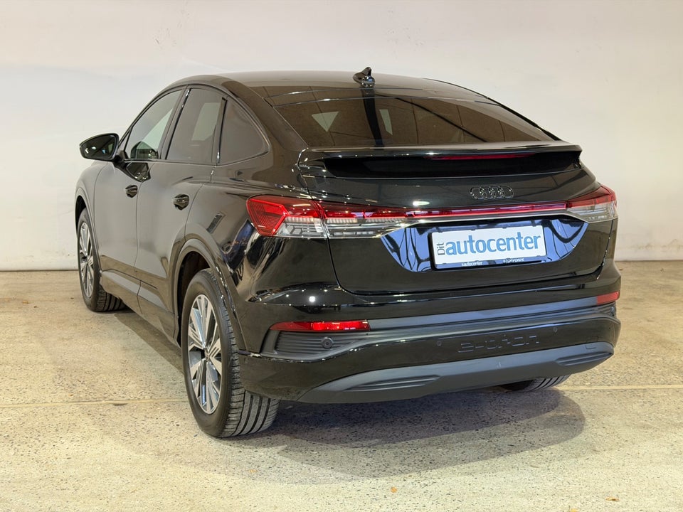 Audi Q4 e-tron 40 Advanced Sportback 5d