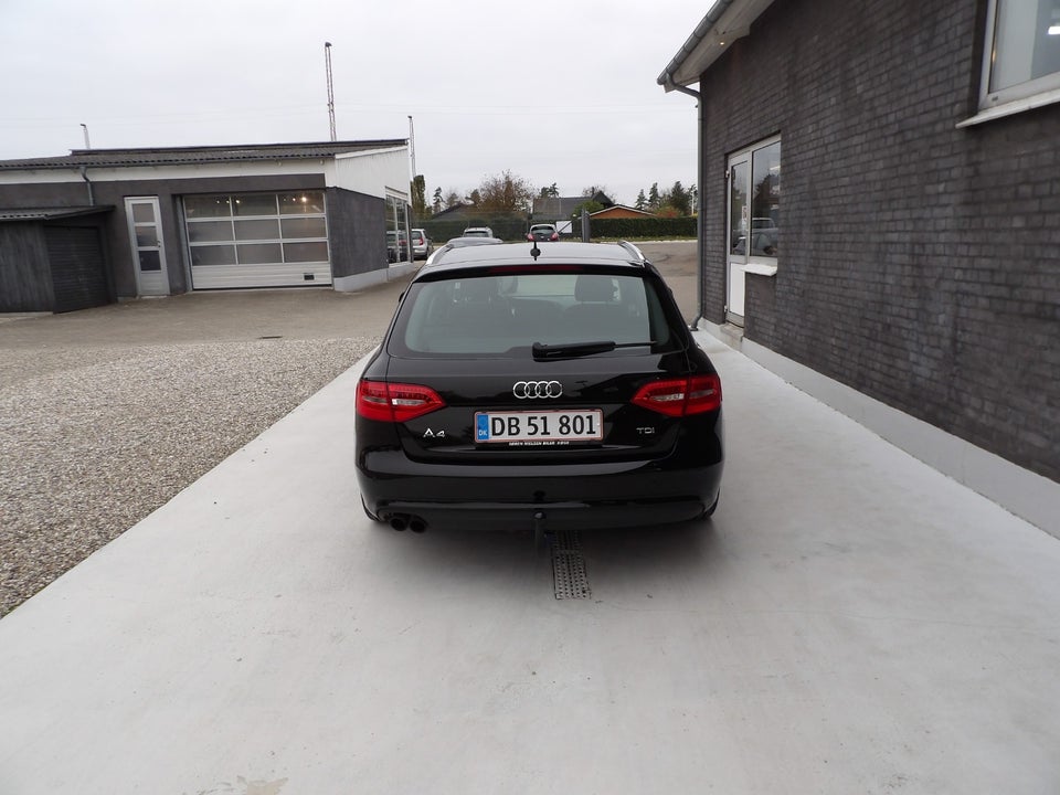 Audi A4 2,0 TDi 150 Avant Multitr. 5d