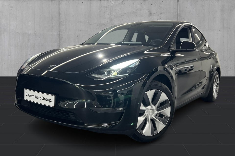Tesla Model Y Long Range AWD 5d