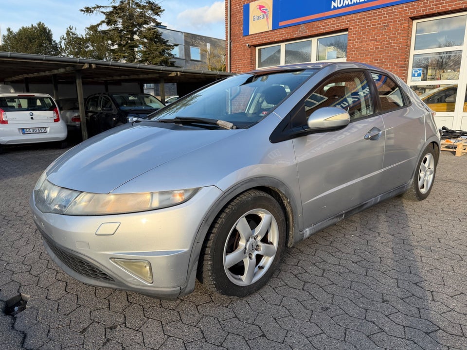 Honda Civic 1,8 Sport 5d