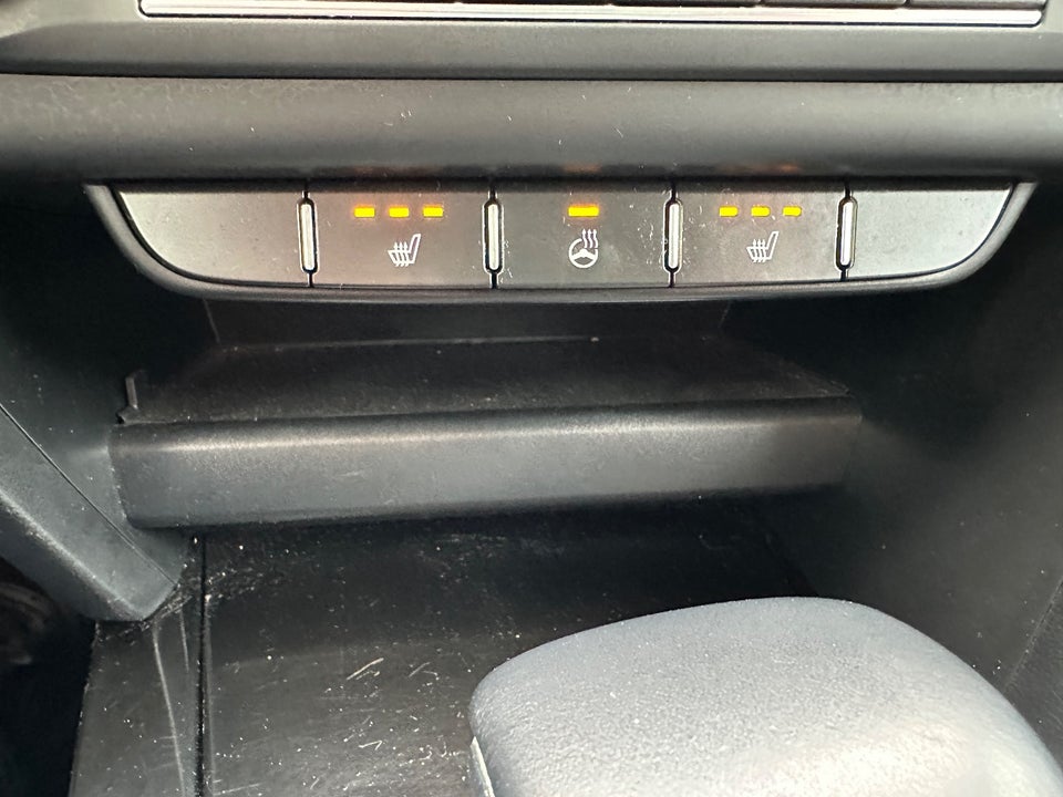 Kia Ceed 1,4 T-GDi Intro Edition SW DCT 5d