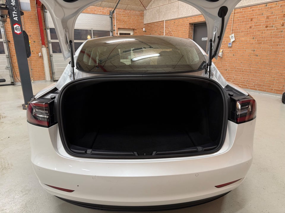 Tesla Model 3 Performance AWD 4d