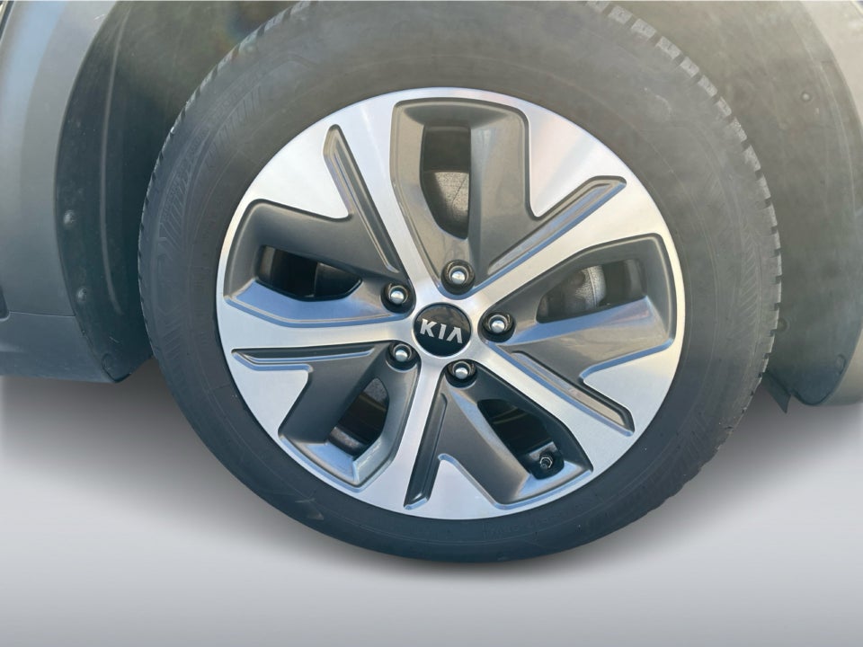 Kia e-Niro 64 Advance 5d