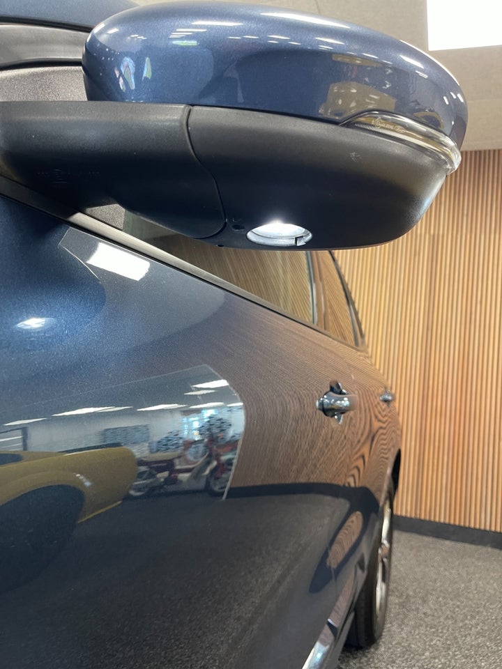 Ford Kuga 2,5 PHEV ST-Line X CVT 5d