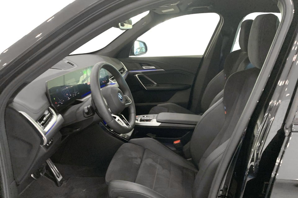 BMW iX1 xDrive30 M-Sport 5d