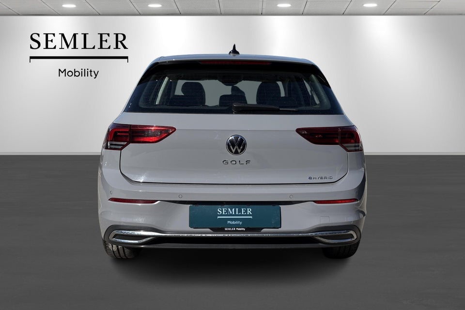 VW Golf VIII 1,4 eHybrid DSG 5d