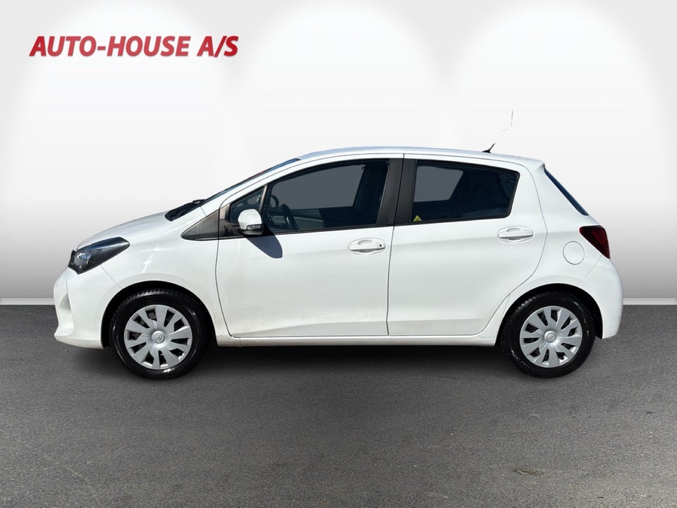 Toyota Yaris 1,0 VVT-i T2 5d
