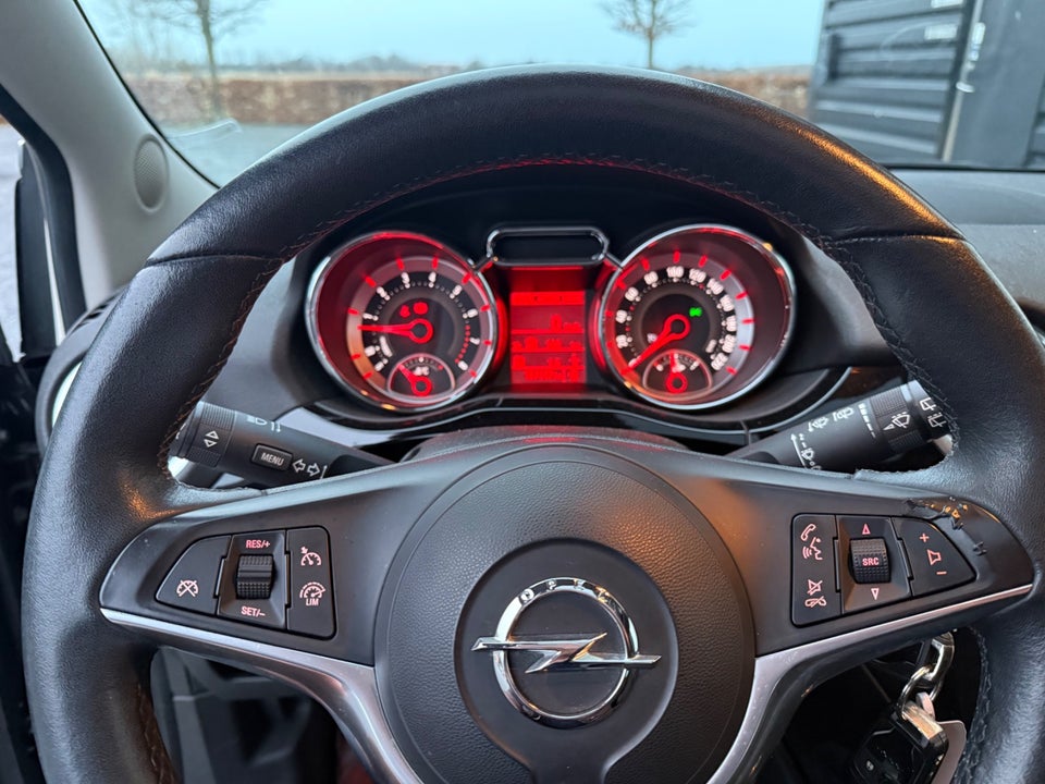 Opel Adam 1,4 87 Glam 3d