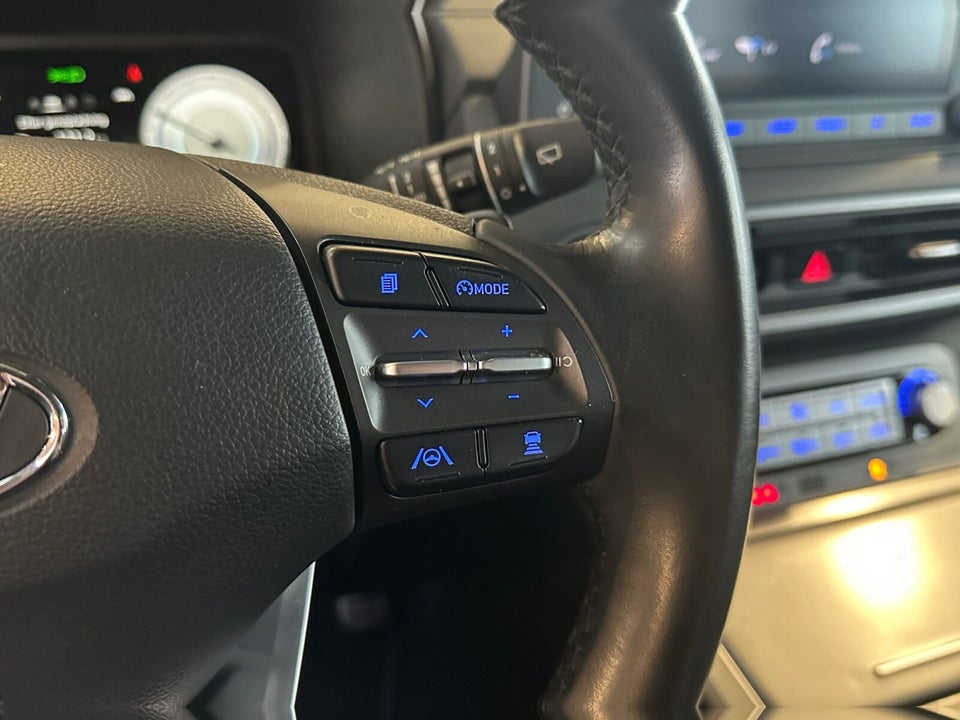 Hyundai Kona 64 EV XLine 5d