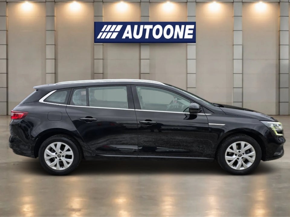 Renault Megane IV 1,3 TCe 140 Limited Sport Tourer 5d