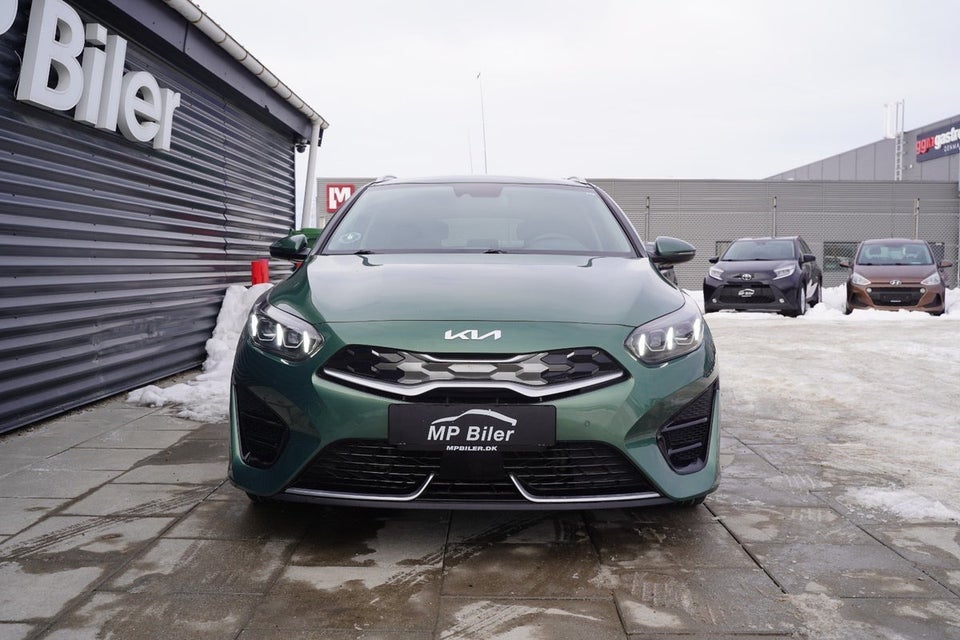 Kia Ceed 1,6 PHEV Upgrade Premium SW DCT 5d