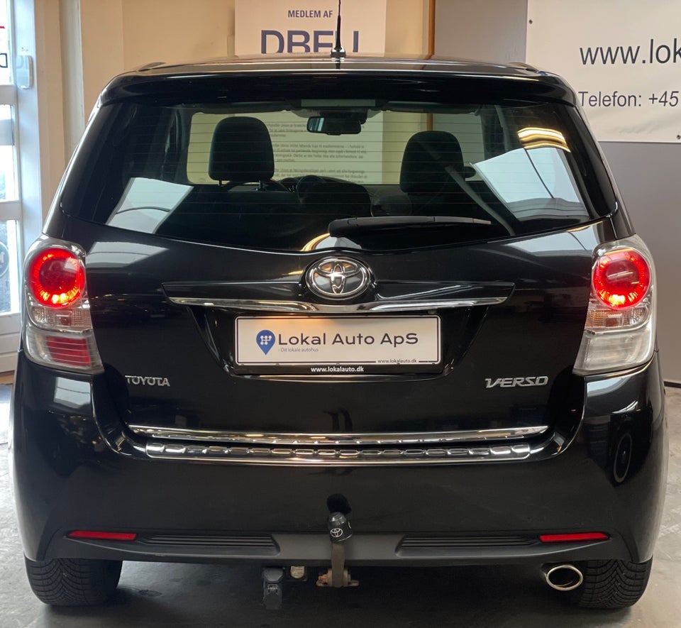 Toyota Verso 1,6 D-4D T2 Premium Skyview 5d