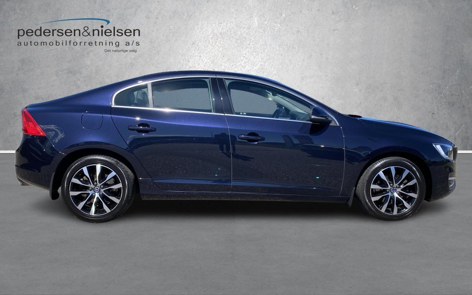 Volvo S60 1,5 T3 152 Momentum aut. 4d