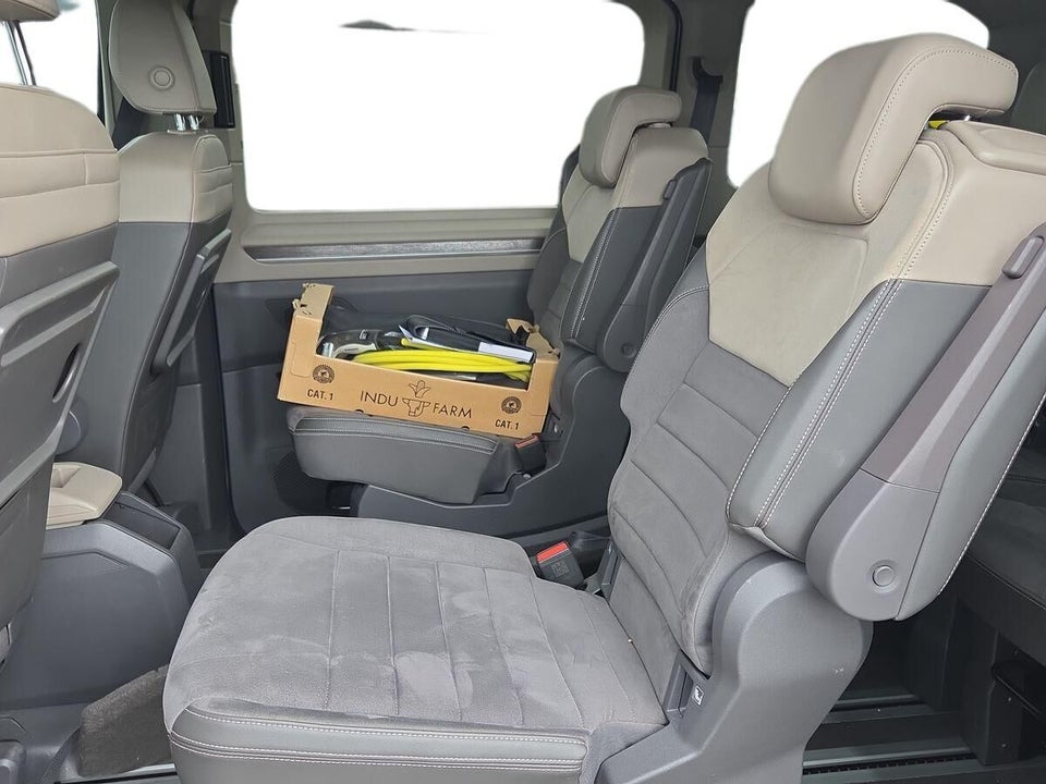VW Multivan 1,4 eHybrid Style DSG kort