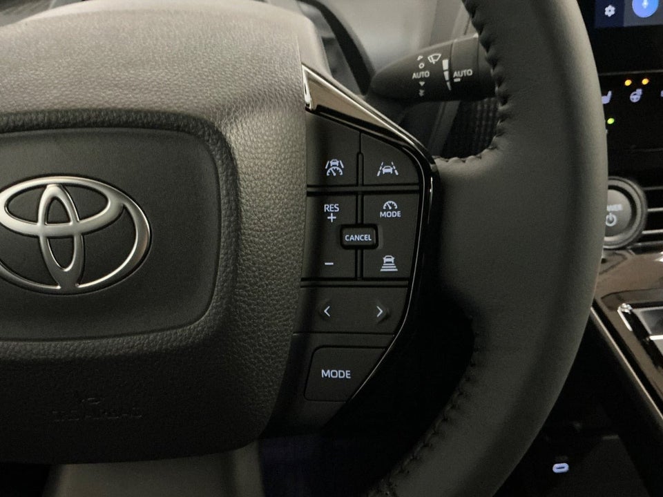 Toyota bZ4X Executive 5d