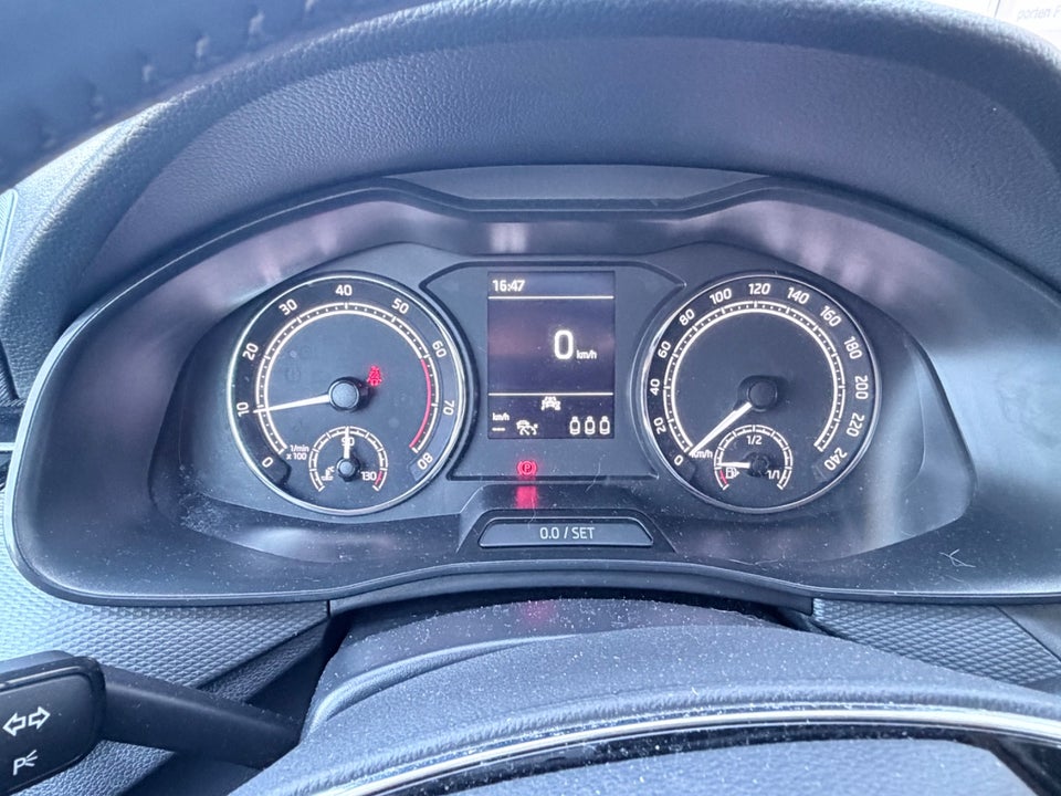 Skoda Kamiq 1,0 TSi 110 Tour de France 5d