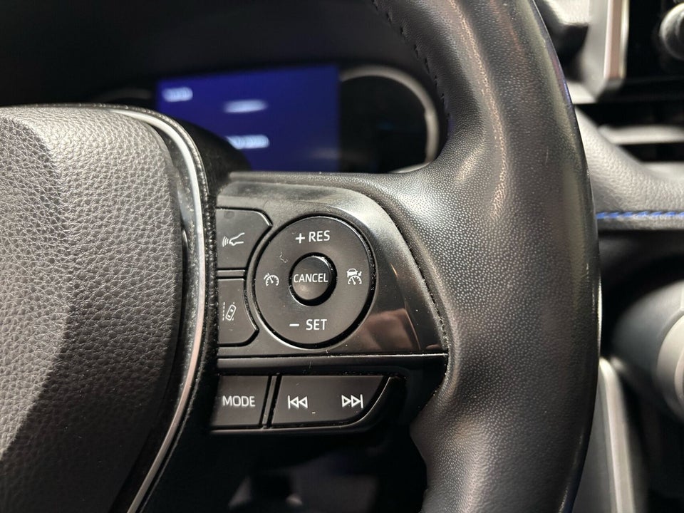 Toyota RAV4 2,5 Hybrid H3 Style MDS 5d