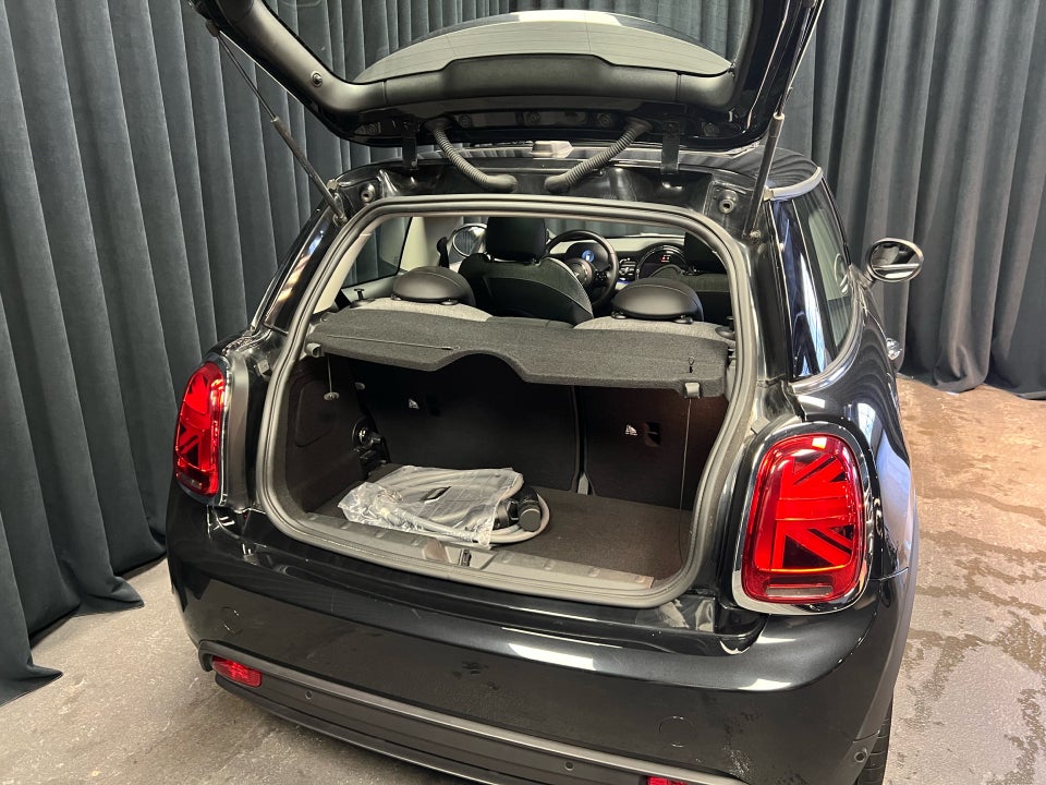 MINI Cooper SE Edition Premium Plus 3d