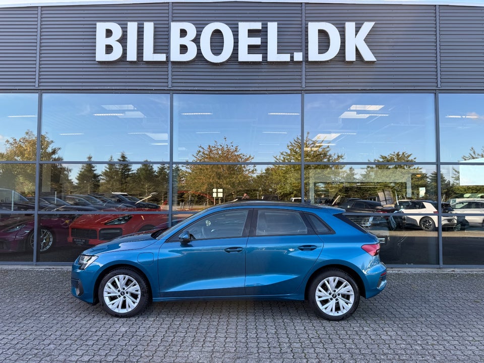 Audi A3 40 TFSi e Advanced Sportback S-tr. 5d