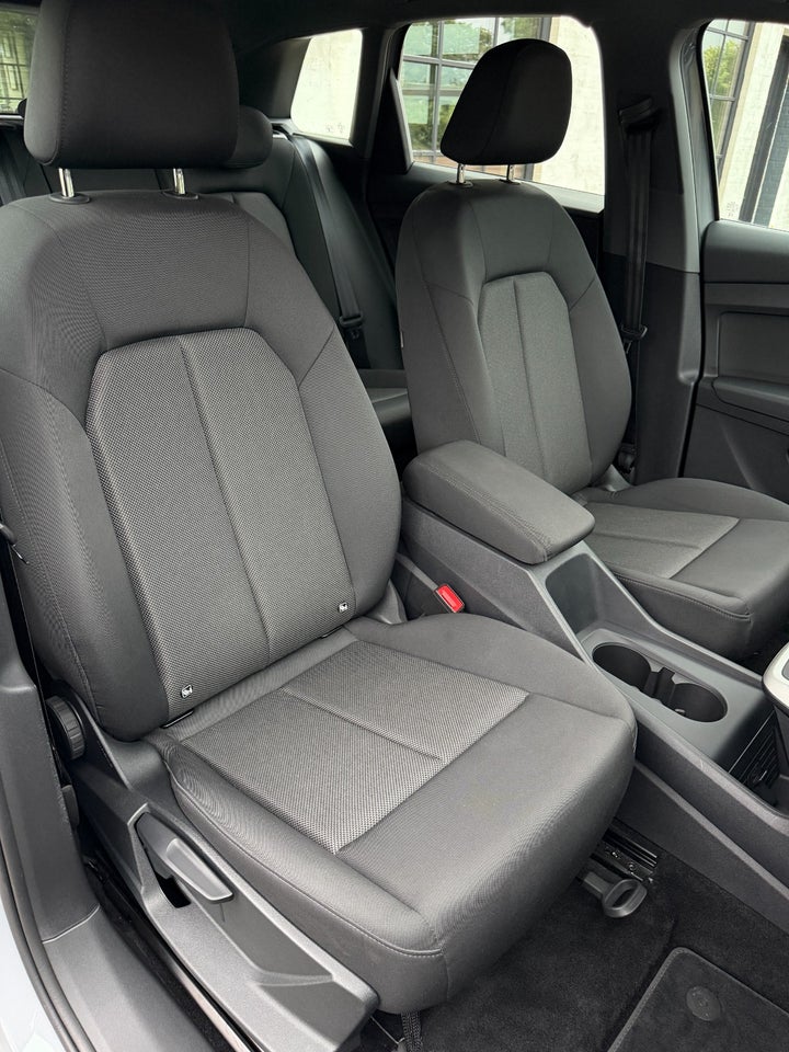 Audi Q4 e-tron 45 Attitude 5d