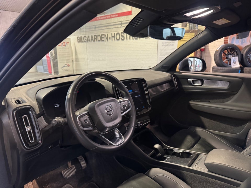 Volvo XC40 P6 ReCharge Core 5d